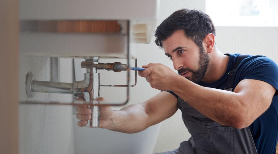 Professional water heater installation services in Rougon, LA